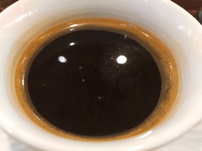 カフェインレスコーヒー表面オイル画像